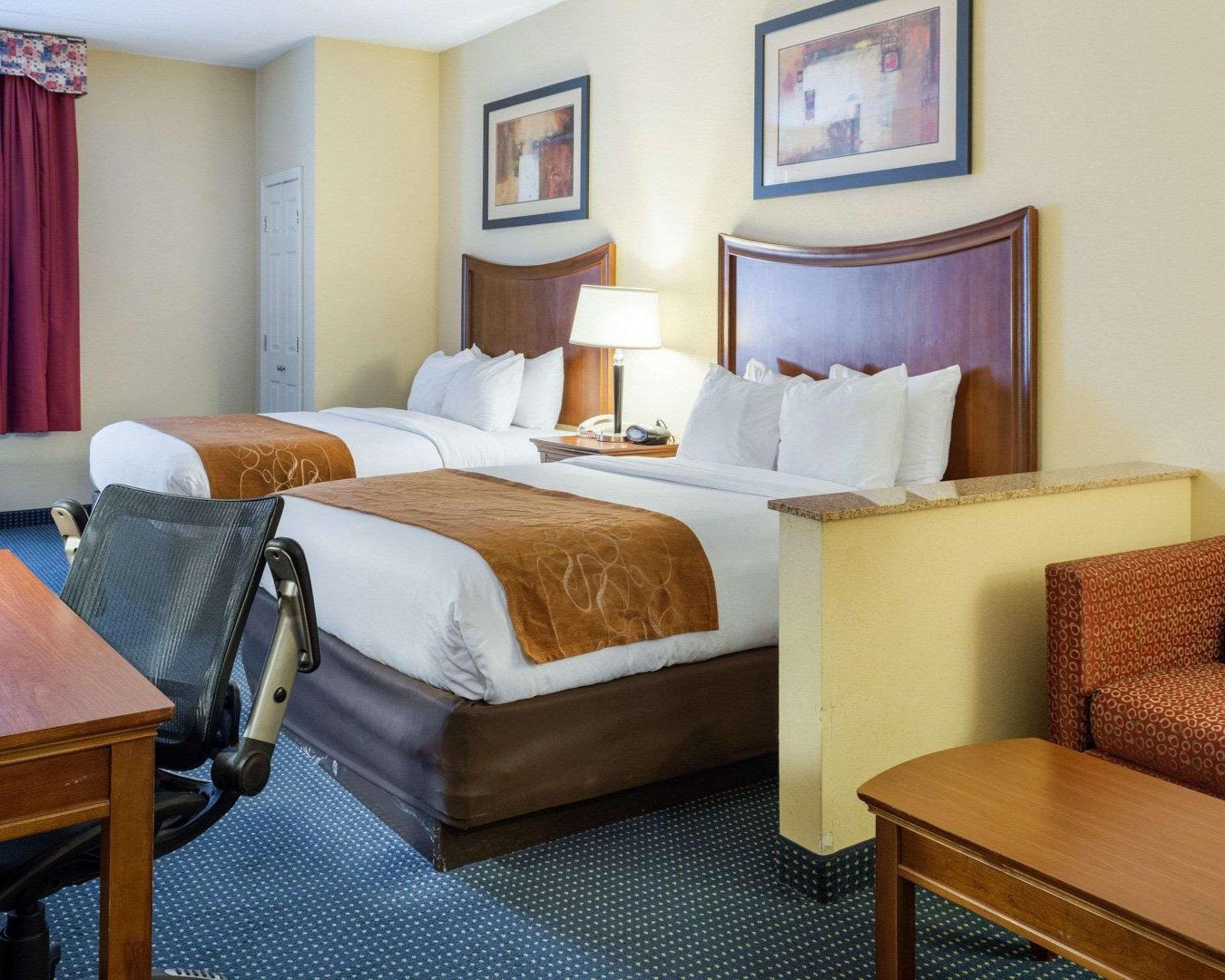 Comfort Suites Newport News Airport Экстерьер фото