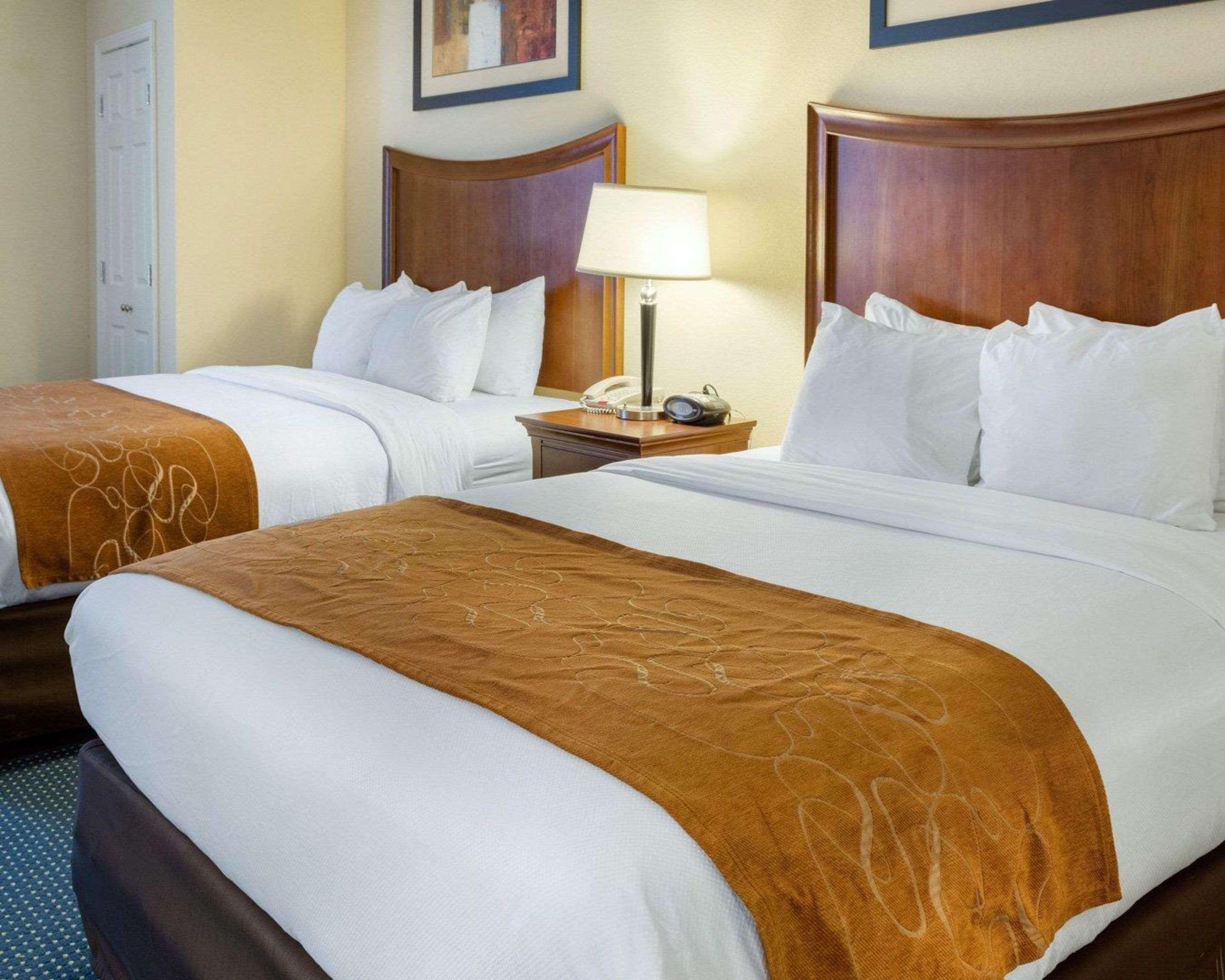 Comfort Suites Newport News Airport Экстерьер фото