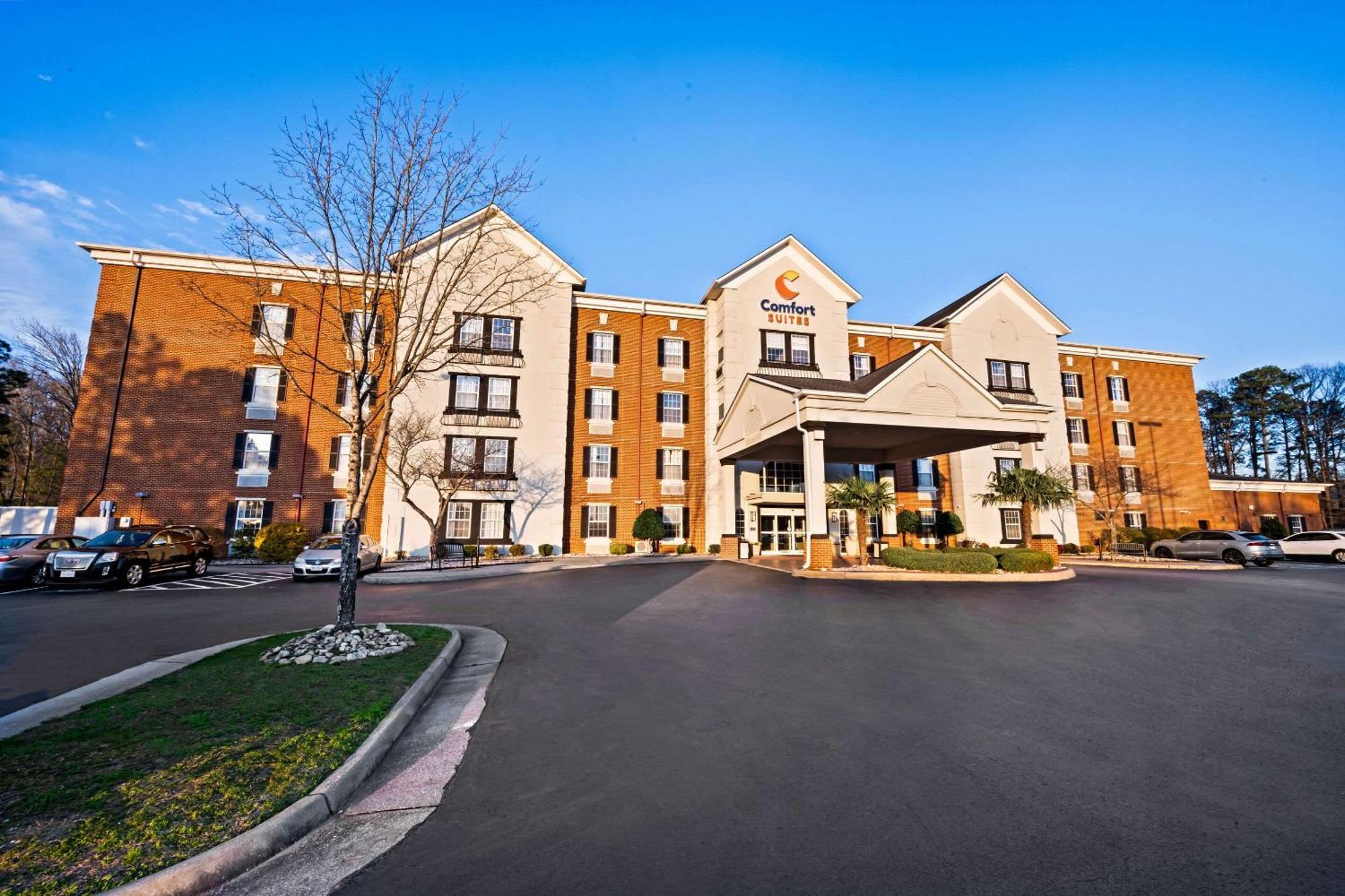 Comfort Suites Newport News Airport Экстерьер фото