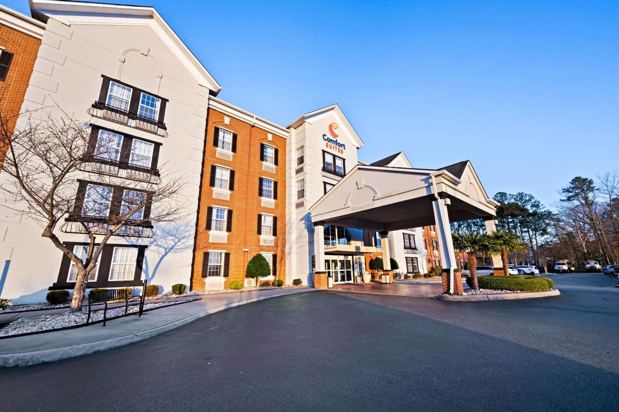 Comfort Suites Newport News Airport Экстерьер фото